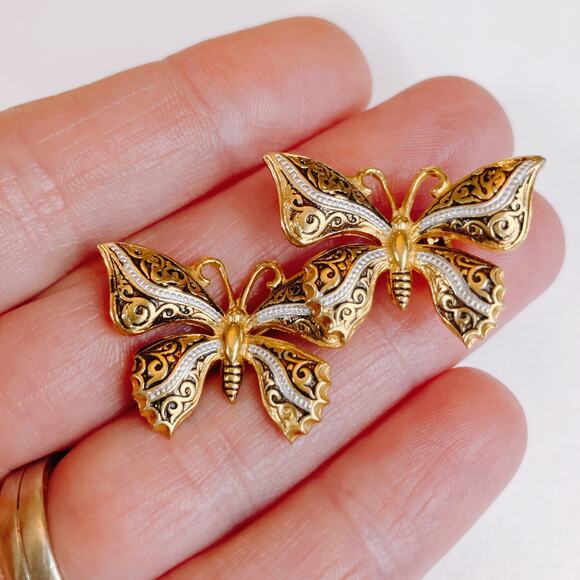 Mid Century Gold Tone Double Butterfly Brooch with Enamel Scrollwork Detail - Picture 2 of 8